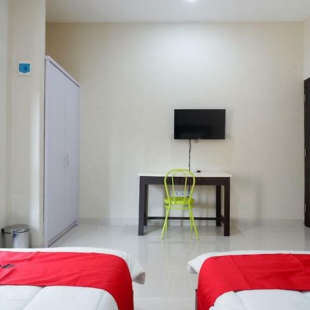 Reddoorz Syariah Near Rsud Margono Purwokerto Hotel Ngoại thất bức ảnh