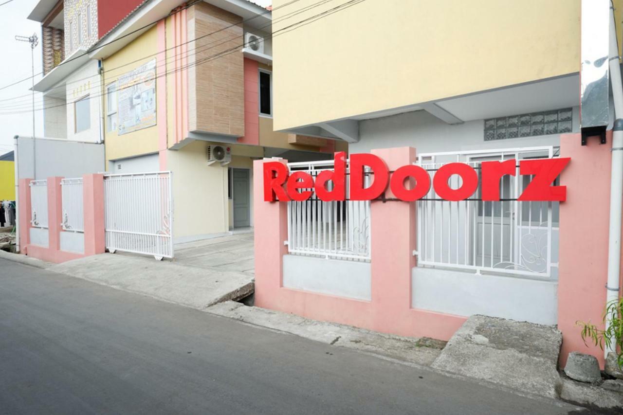 Reddoorz Syariah Near Rsud Margono Purwokerto Hotel Ngoại thất bức ảnh