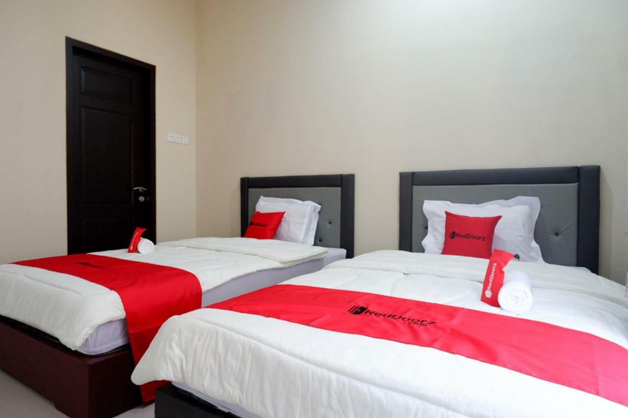 Reddoorz Syariah Near Rsud Margono Purwokerto Hotel Ngoại thất bức ảnh