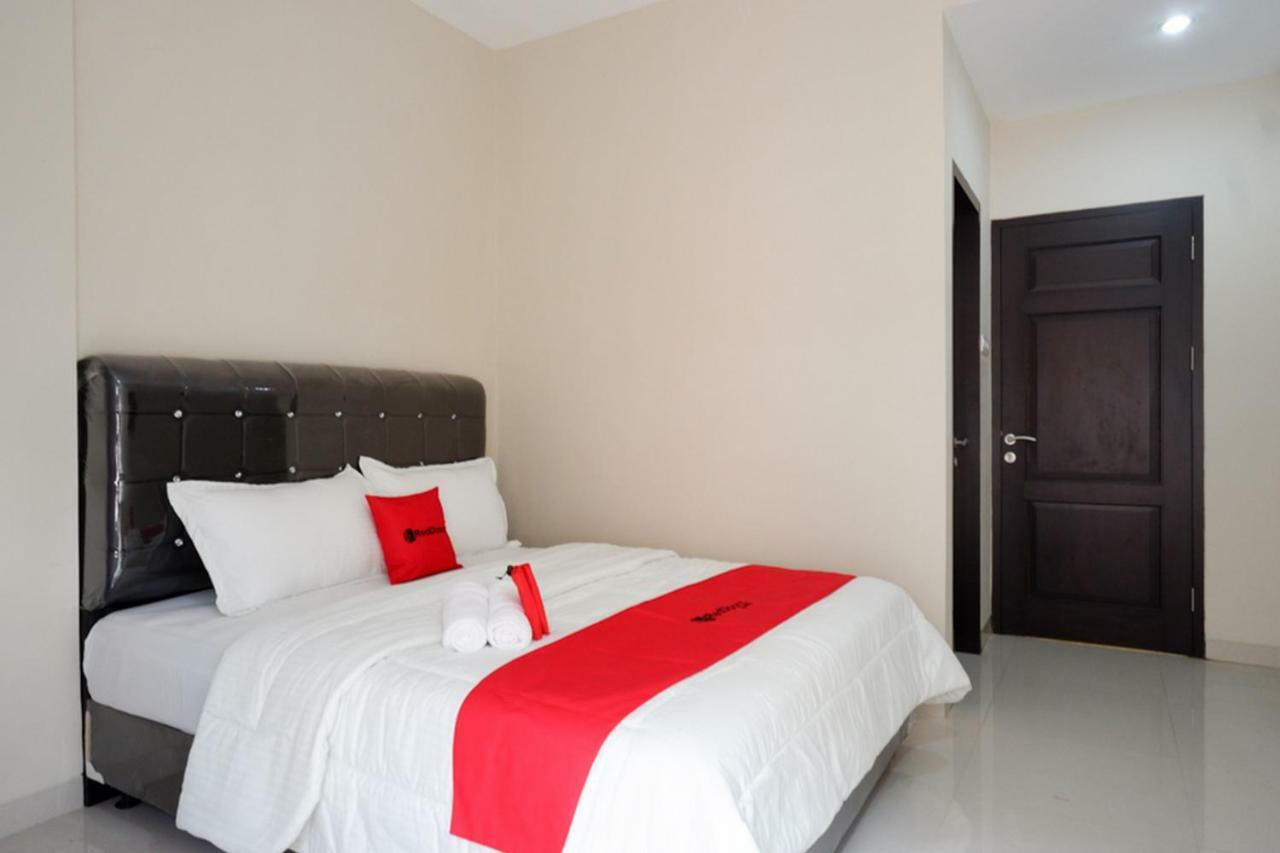 Reddoorz Syariah Near Rsud Margono Purwokerto Hotel Ngoại thất bức ảnh